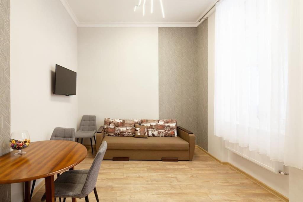 Apartment On Kopernyka Street 5 إلفيف المظهر الخارجي الصورة